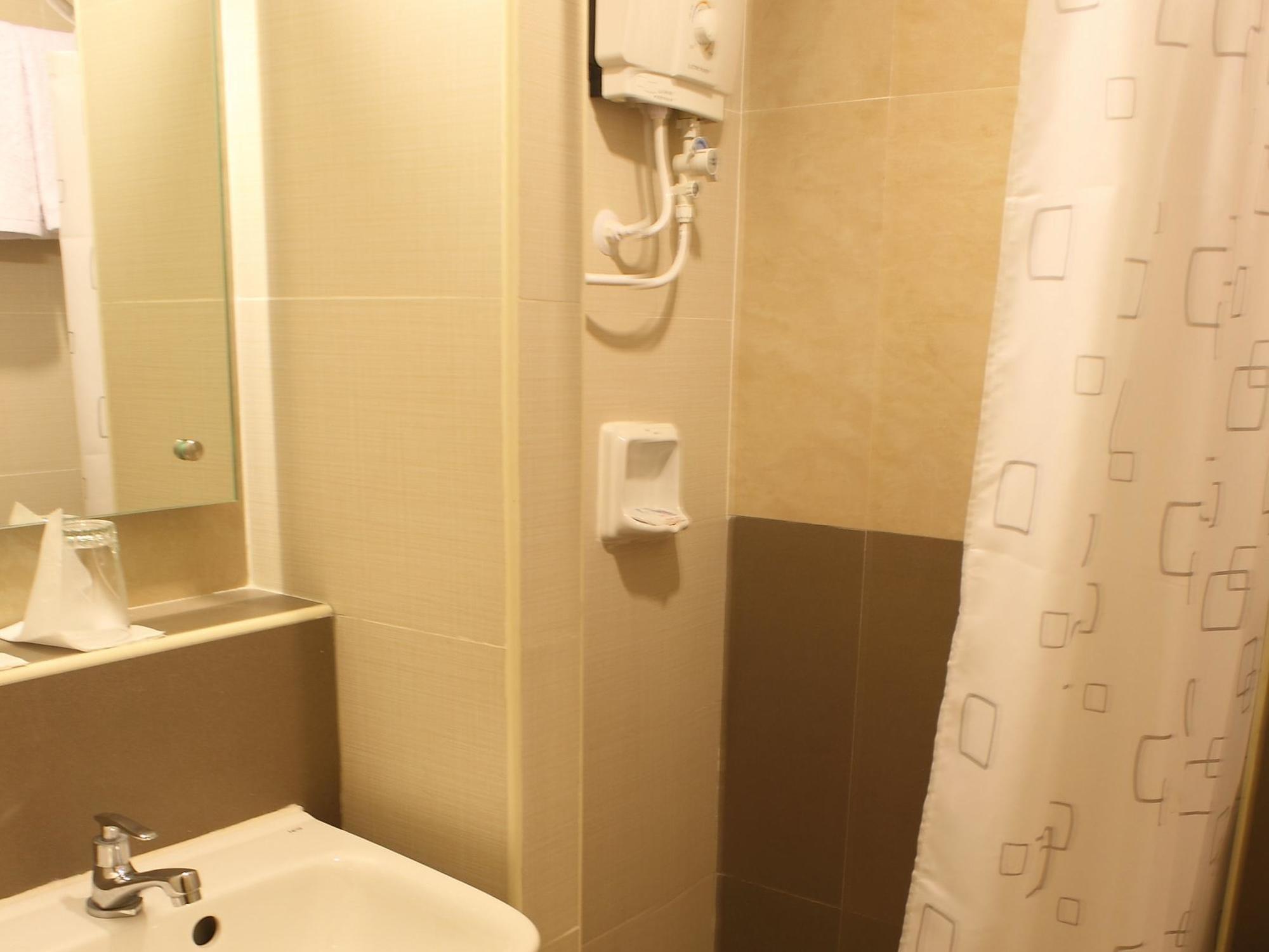 The Center Suites Cebu Exteriér fotografie