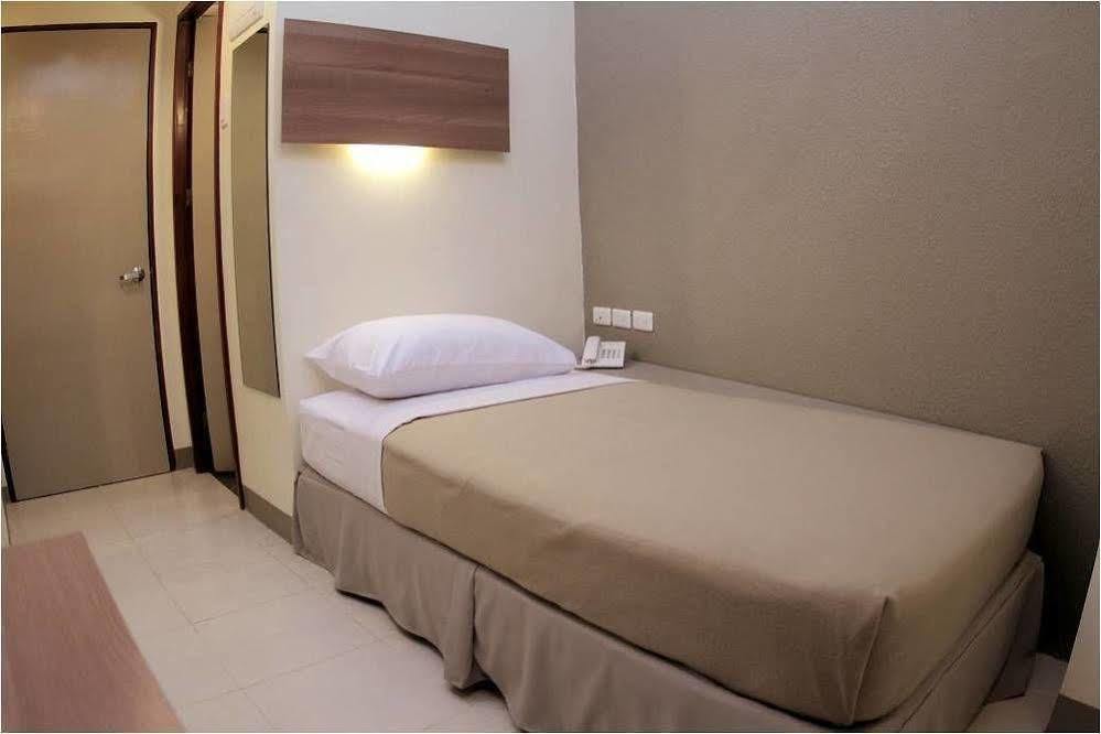 The Center Suites Cebu Exteriér fotografie