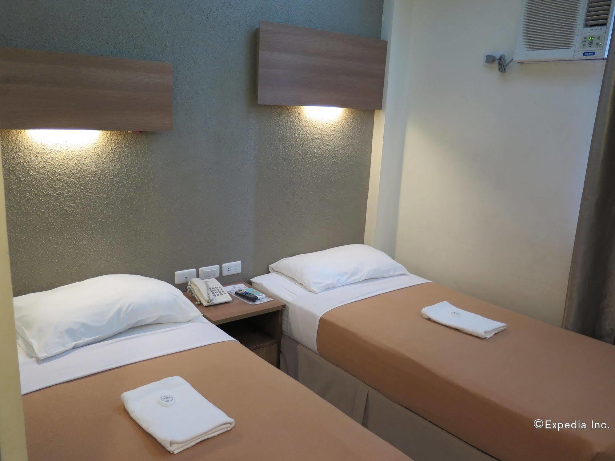 The Center Suites Cebu Exteriér fotografie