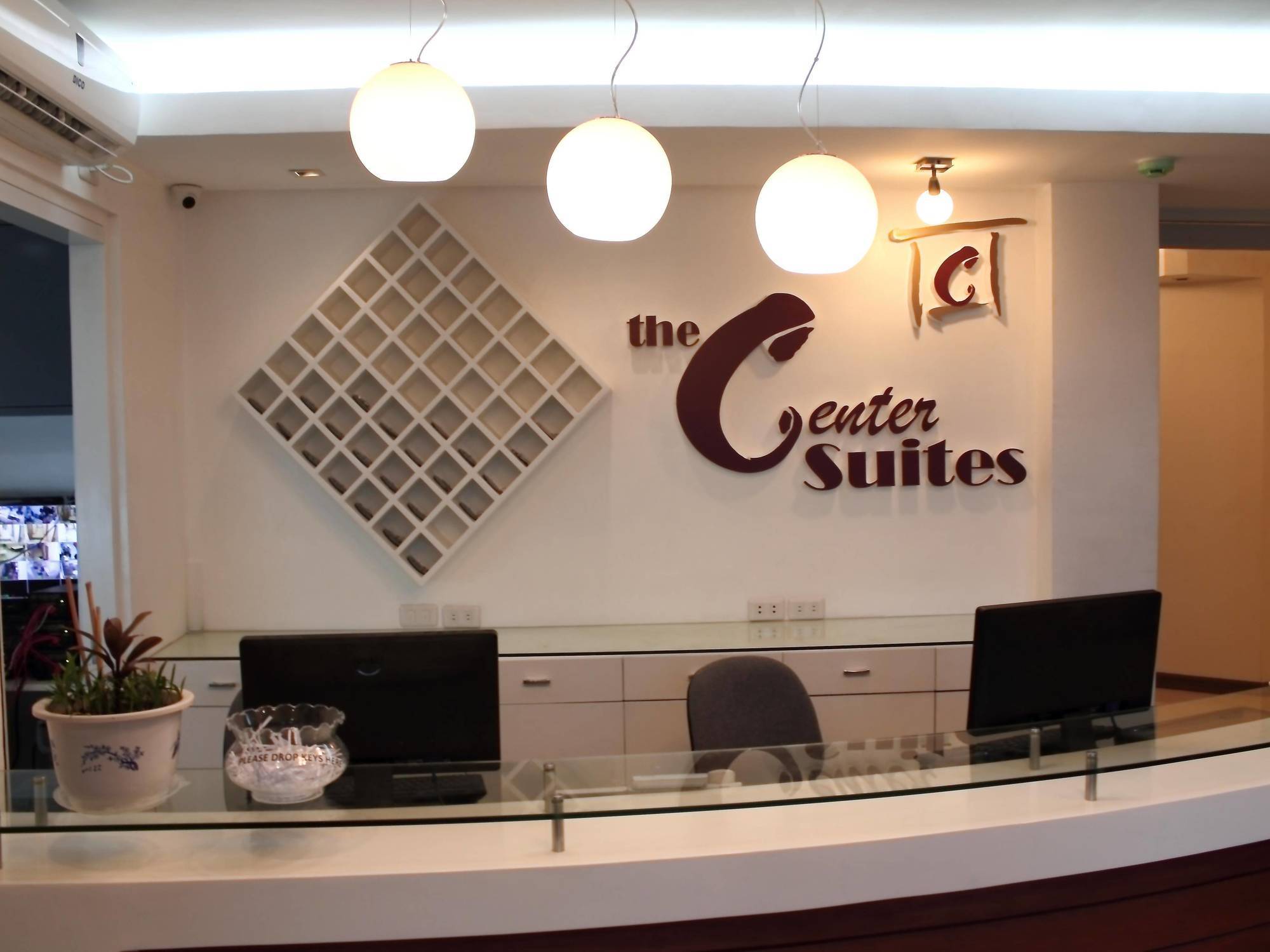The Center Suites Cebu Exteriér fotografie