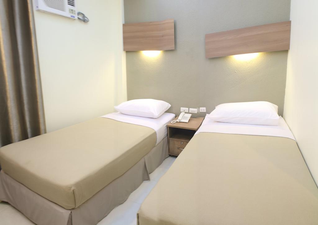The Center Suites Cebu Exteriér fotografie